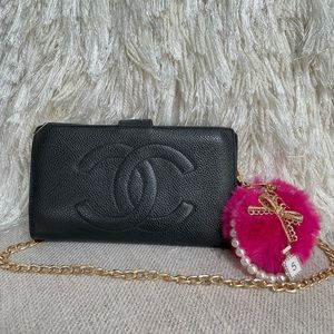CHANEL Cc black caviar long Crossbody wallet